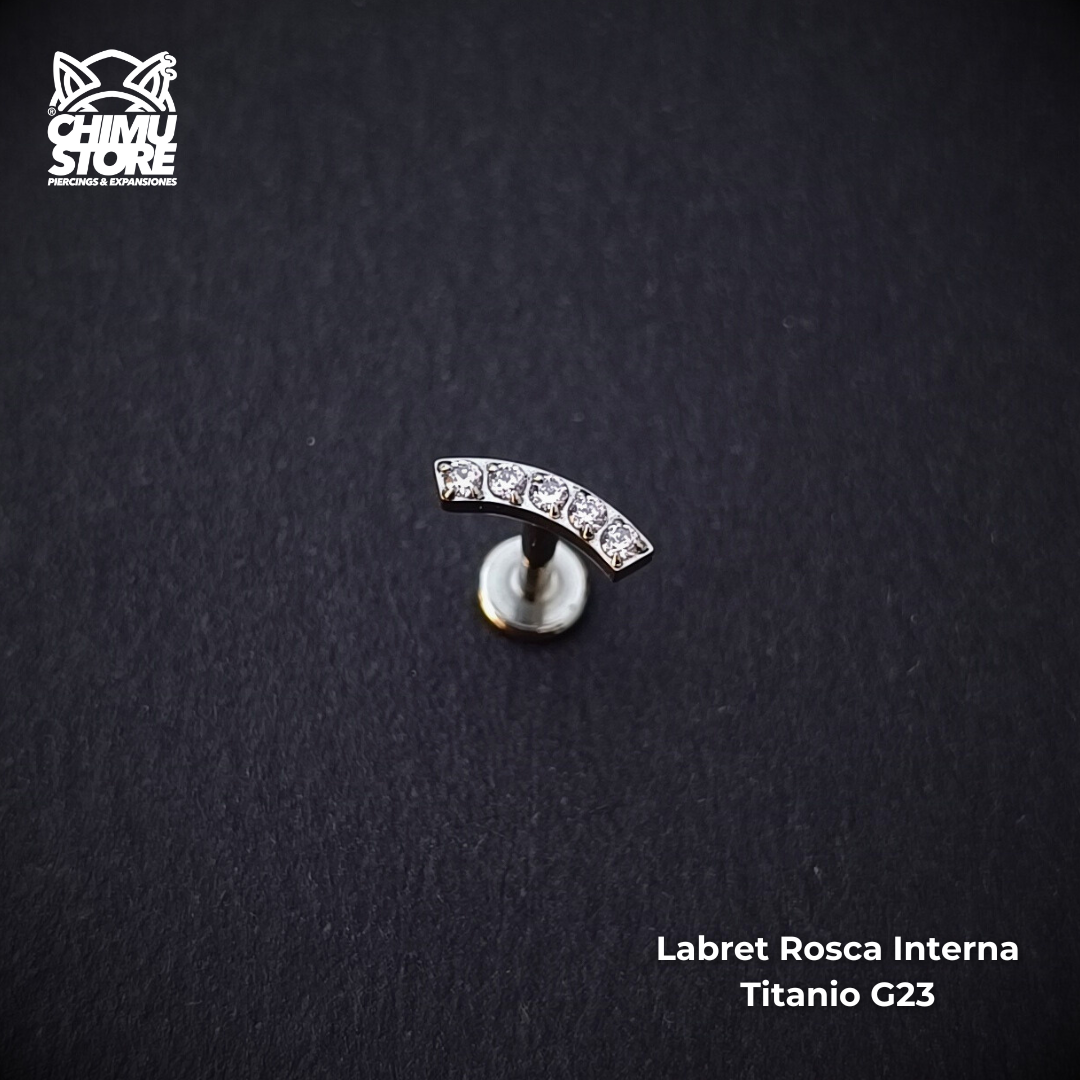 NEW Labret (HC) Titanio G23 - Cluster Recto 5 Cristales (1,2mm;8mm) (16G)