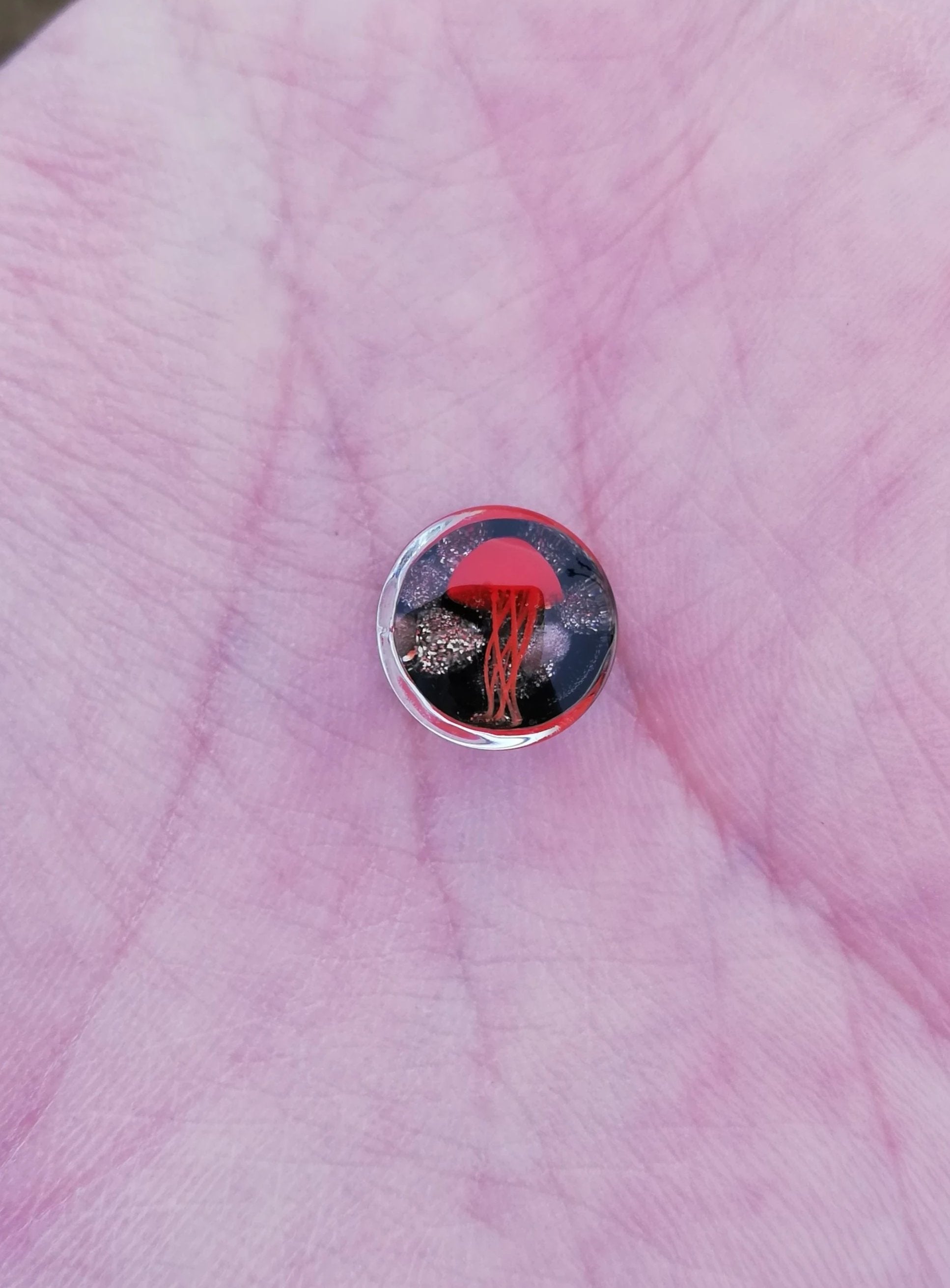 Expansion Pyrex - Medusa Roja Fondo Negro Burbujas Doradas (8mm a 16mm)