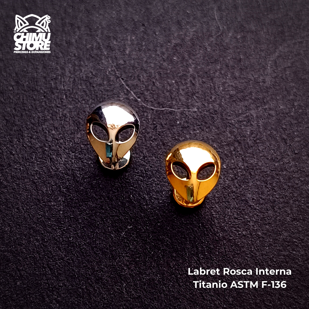 NEW Labret Rosca Interna Titanio ASTM F-136 - Alien (1,2mm;8mm) (16G)