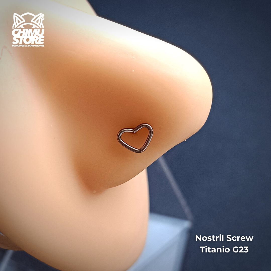 NEW Nostril Screw Titanio G23 - Corazon (0,8mm;7+6,5mm) (20G)