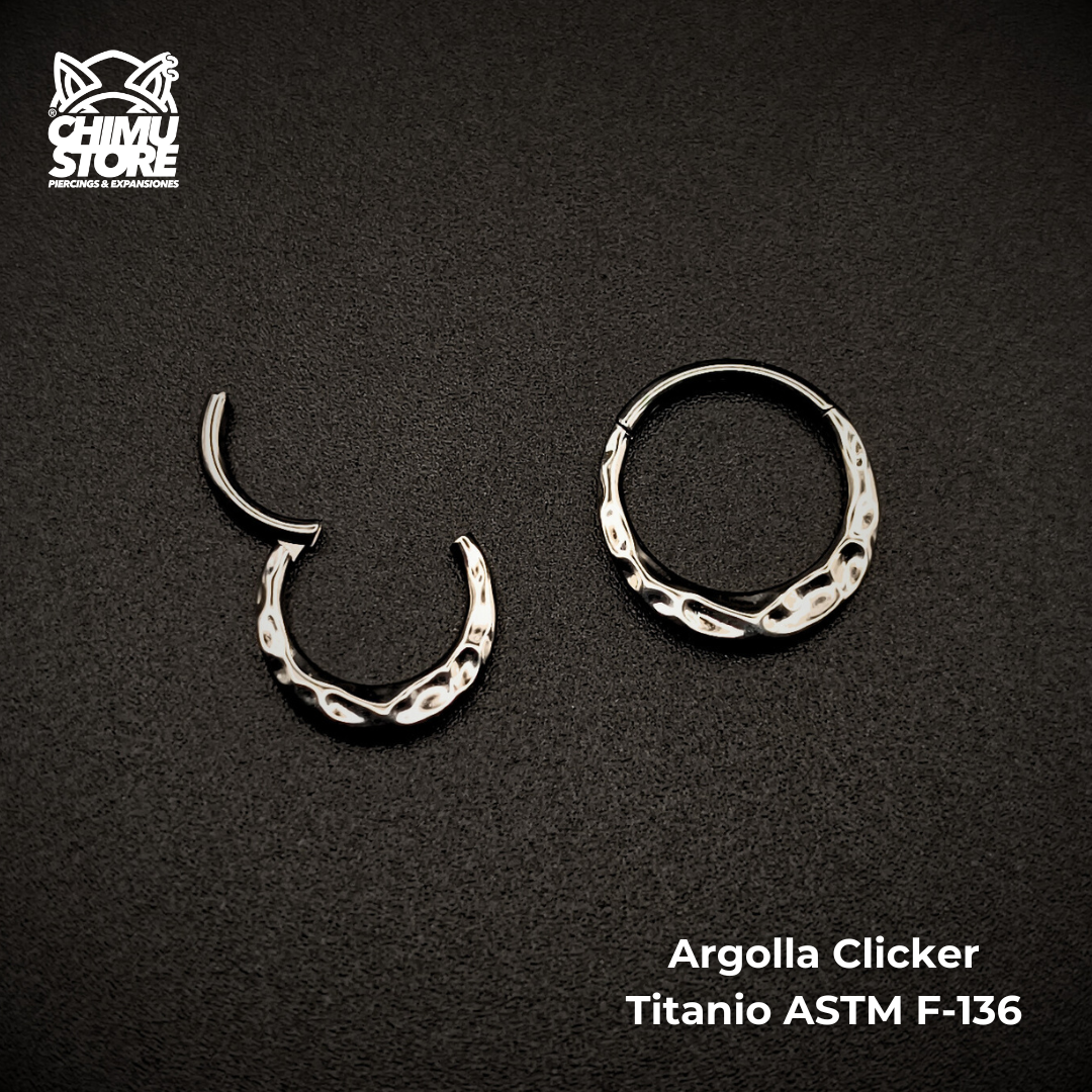 NEW Argolla Clicker Titanio ASTM F-136 - Diseño Fluido (1,2mm) (16G)