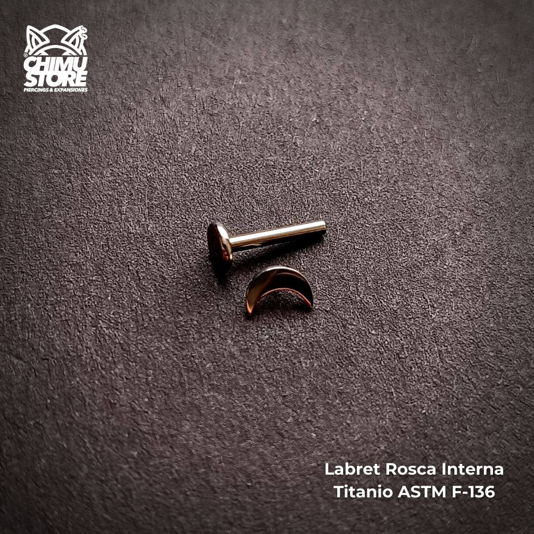 Labret Titanio ASTM F-136 - Luna (1,2mm;8mm) (16G)