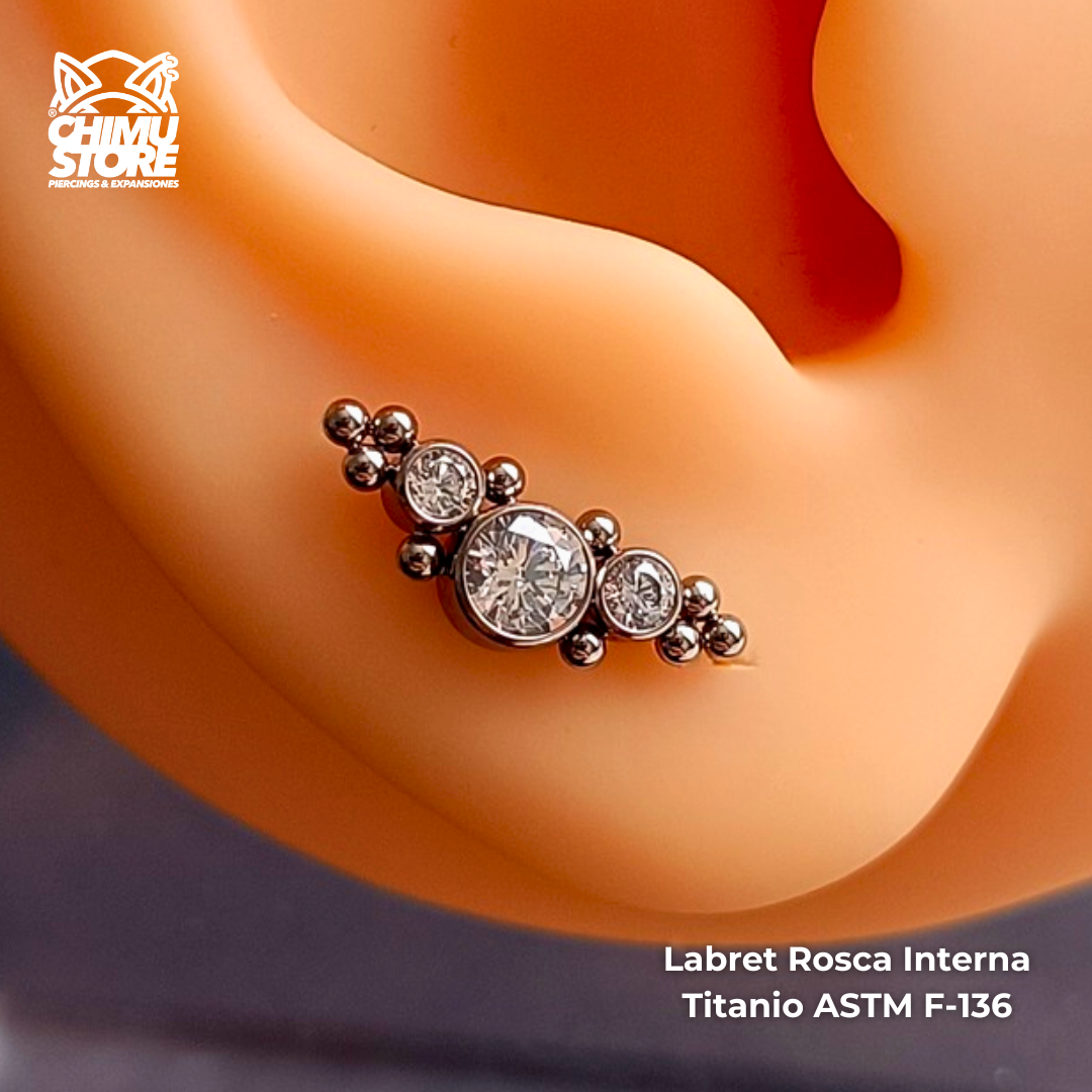 NEW Labret (HC) Titanio ASTM F-136 - Cluster 3 Zirconias y Cuentas (1,2mm) (16G)