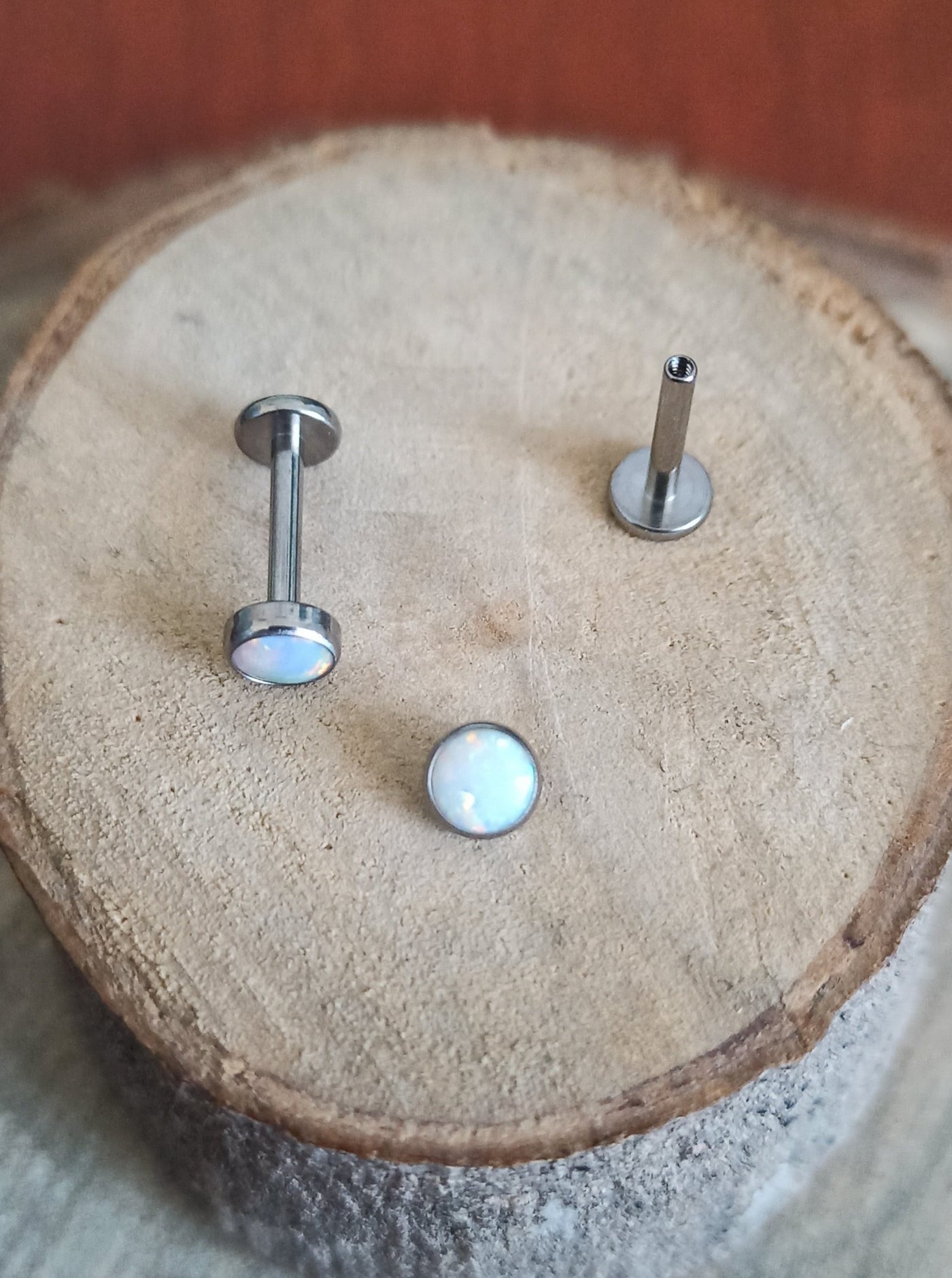 NEW Labret Titanio G23 - Piedra Opalita de 4mm (1,2mm;8mm;4mm) (16G)