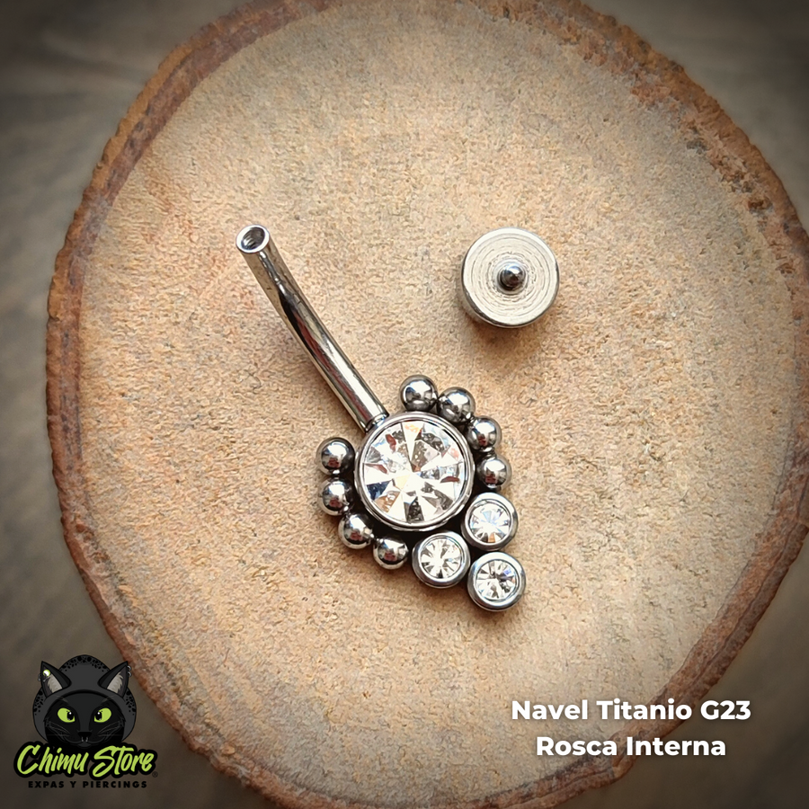 Navel Ombligo Titanio G23 - Cristal Central, Trio Inferior y Cuentas (1,6mm;10mm;5*6) (14G)