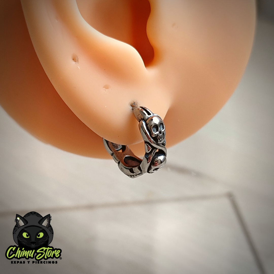 Piercing Lobulo Acero Inoxidable - Borde 4 Cráneos (1mm;11mm)