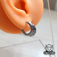 Piercing Lobulo Acero Inoxidable - Líneas Triangulares