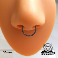 Argolla Clicker Titanio ASTM F-136 - Grabado Frontal (1,2mm) (16G)
